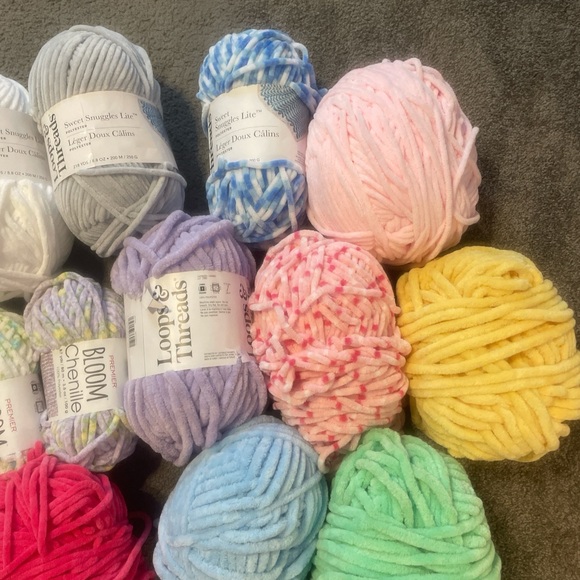 Colorful Yarn Bundle - Picture 3 of 4